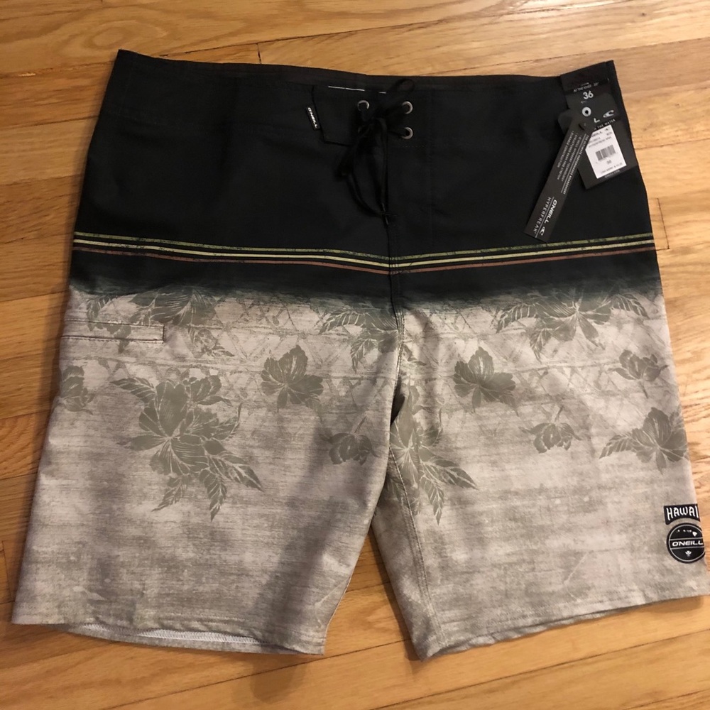 Men’s O’Neill boardshorts